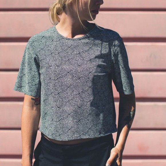 lululemon athletica Tops - Lululemon Good to Go Tee Plush Petal Black Ghost Size Medium Four-way stretch